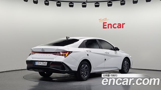 Hyundai AVANTE Inspiration — пробег 11 508 км — фото 2 из 5