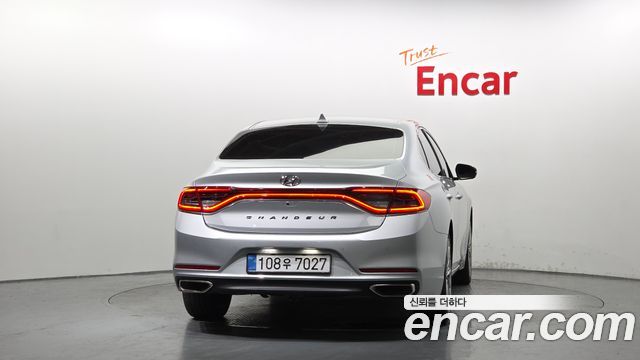 Hyundai Grandeur из Кореи Encar