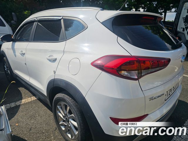 Hyundai Tucson Diesel 1.7 2WD Modern — пробег 208 414 км — фото 4 из 5