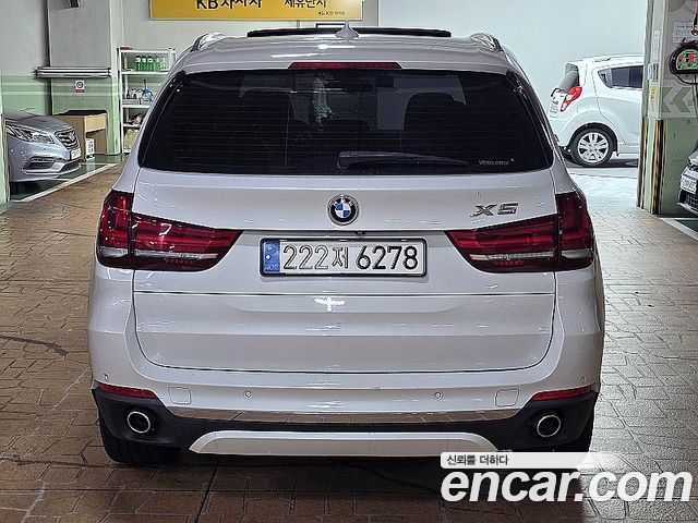 BMW X5 xDrive 30d — пробег 216 000 км — фото 4 из 5