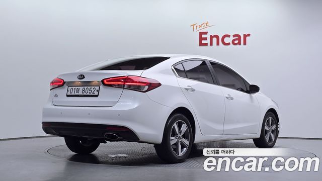Kia K3 из Кореи Encar