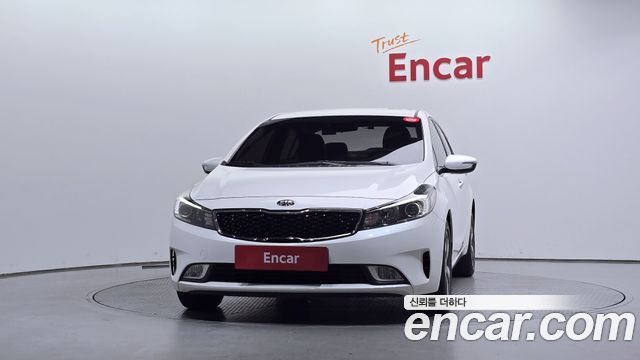 Kia K3 из Кореи Encar