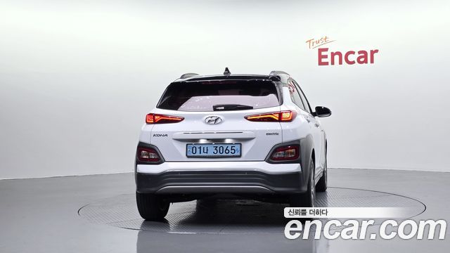 Hyundai Kona из Кореи Encar