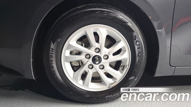 Kia K3 из Кореи Encar