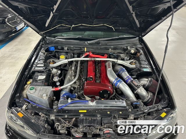 Nissan Skyline из Кореи Encar