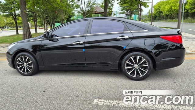 Hyundai Sonata Premier Deluxe — пробег 114 223 км — фото 2 из 5