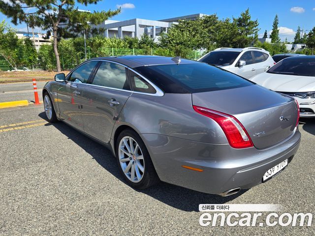 Jaguar XJ из Кореи Encar