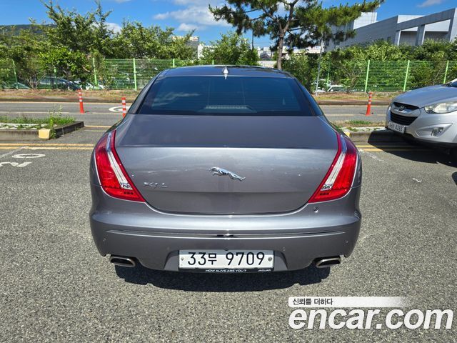 Jaguar XJ из Кореи Encar