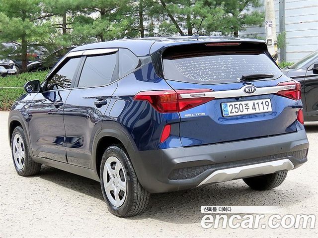 Kia Seltos из Кореи Encar