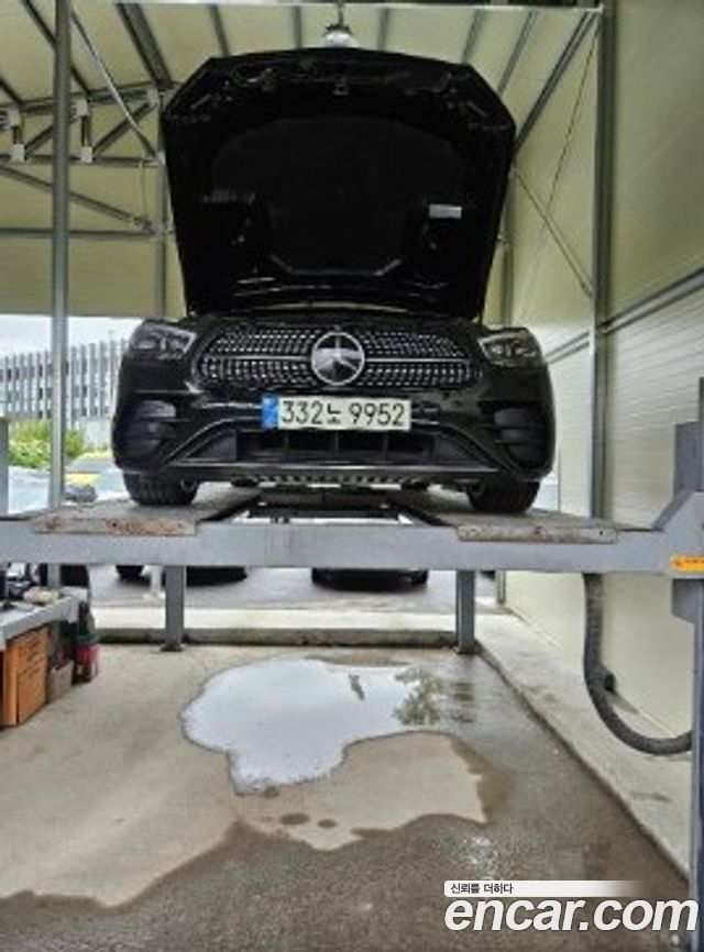 Mercedes-Benz E-Class из Кореи Encar