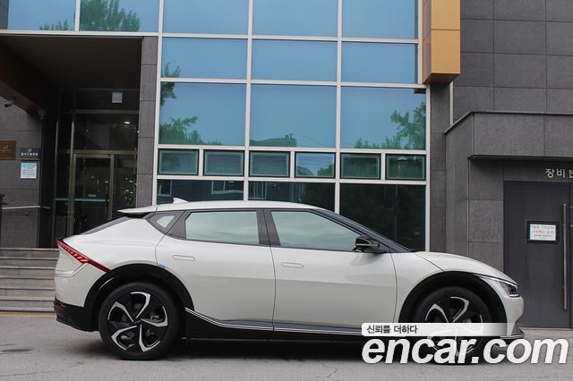 Kia EV6 из Кореи Encar