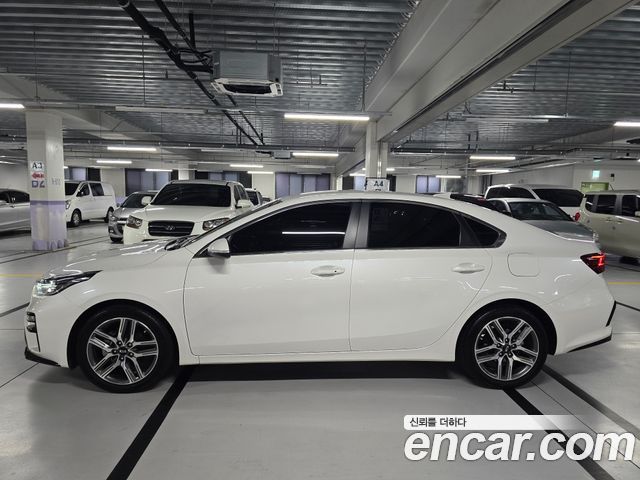 Kia K3 из Кореи Encar