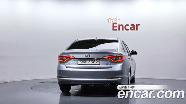 Hyundai Sonata 2.0 Smart — пробег 134 640 км — фото 4 из 5