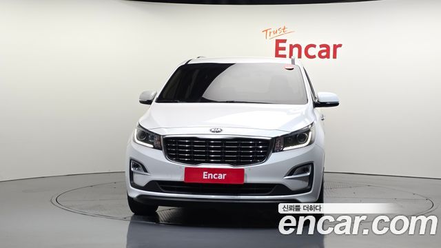 Kia Carnival из Кореи Encar