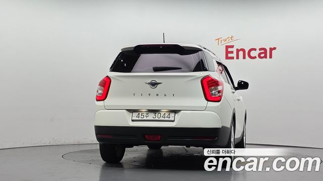 Ssangyong TIBOLI из Кореи Encar