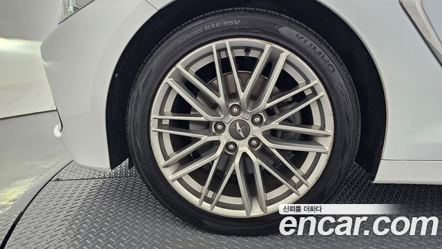 Genesis G70 из Кореи Encar