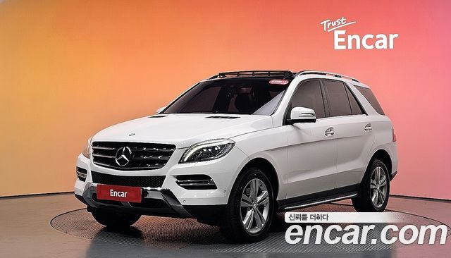 Mercedes-Benz M-class ML350 BlueTEC 4MATIC — пробег 164 901 км — фото 1 из 5