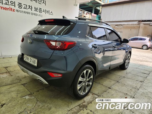 Kia Stonic 1.4 Trendy — пробег 83 884 км — фото 4 из 5