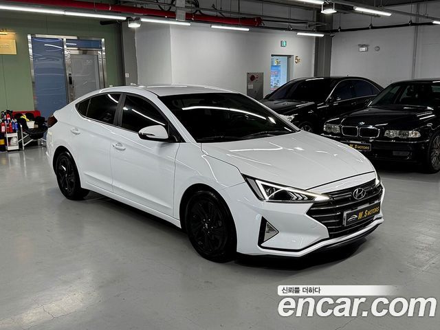 Hyundai AVANTE из Кореи Encar