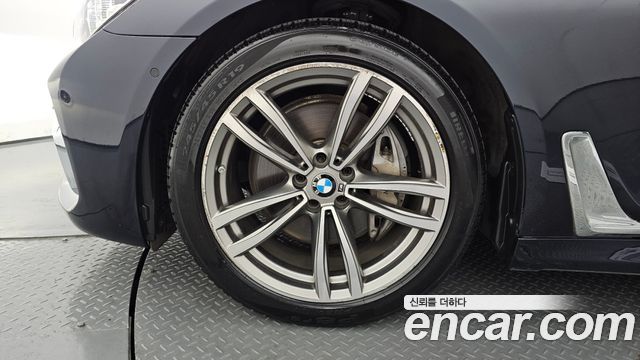 BMW 7-Series из Кореи Encar