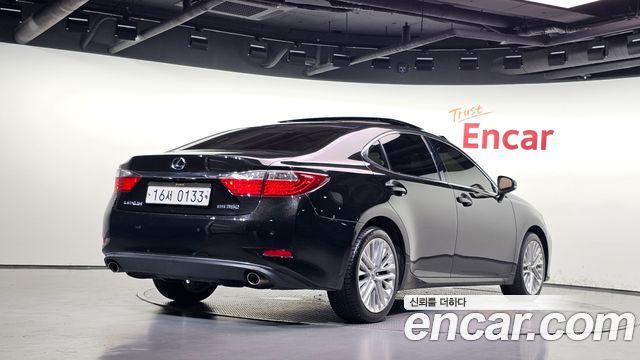 Lexus ES Executive XV60 — пробег 123 721 км — фото 2 из 5