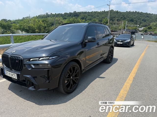 BMW X7 xDrive 40i M Sport 7STR — пробег 29 380 км — фото 1 из 5