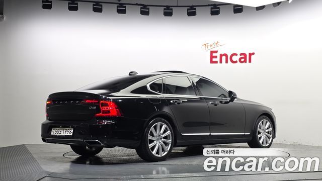 Volvo S90 из Кореи Encar