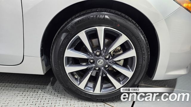 Nissan Altima из Кореи Encar