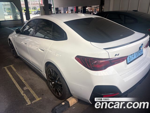 BMW i4 из Кореи Encar