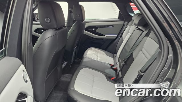 Land Rover Range Rover Evoque P250 Dynamic SE — пробег 36 км — фото 4 из 5