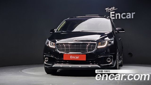 Kia Carnival Gasoline 7-seater Limousine President — пробег 145 078 км — фото 3 из 5