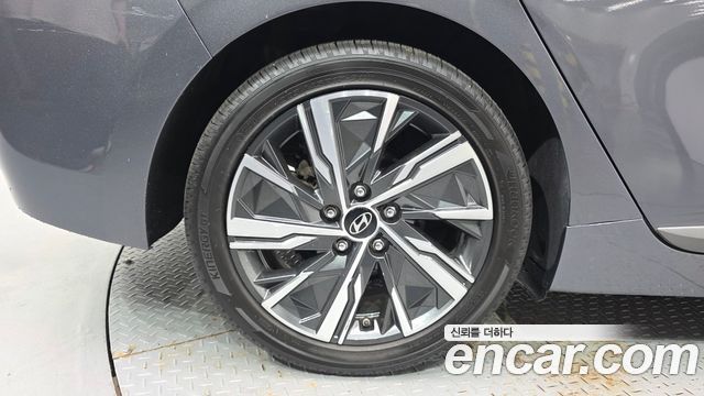 Hyundai Ioniq из Кореи Encar