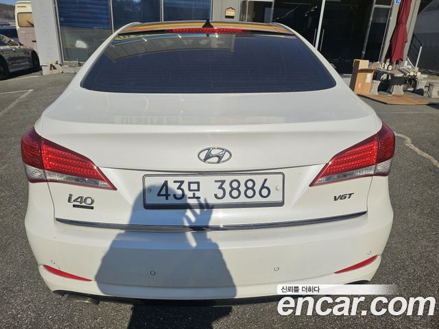 Hyundai i40 1.7 VGT Premium — пробег 200 000 км — фото 4 из 5