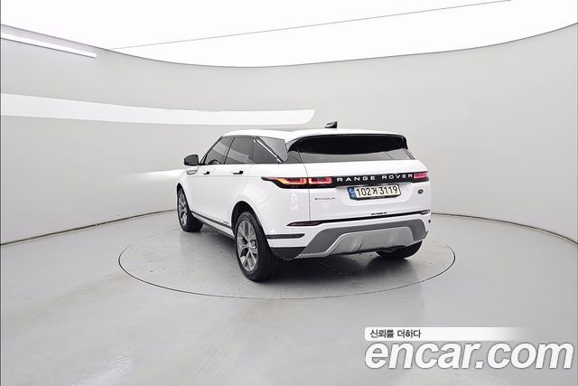 Land Rover Range Rover Evoque P250 SE — пробег 68 115 км — фото 3 из 5