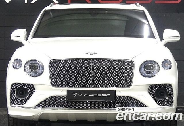 Bentley Bentayga 4.0 V8 — пробег 39 000 км — фото 3 из 5