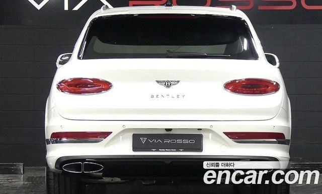 Bentley Bentayga 4.0 V8 — пробег 39 000 км — фото 4 из 5