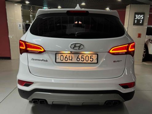 Hyundai Santafe Diesel 2.0 2WD 1 Million — пробег 140 000 км — фото 4 из 5