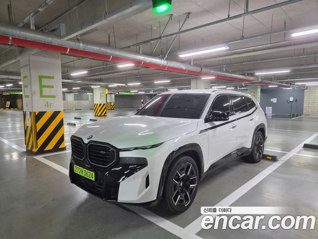 BMW XM 4.4 — пробег 12 710 км — фото 2 из 5