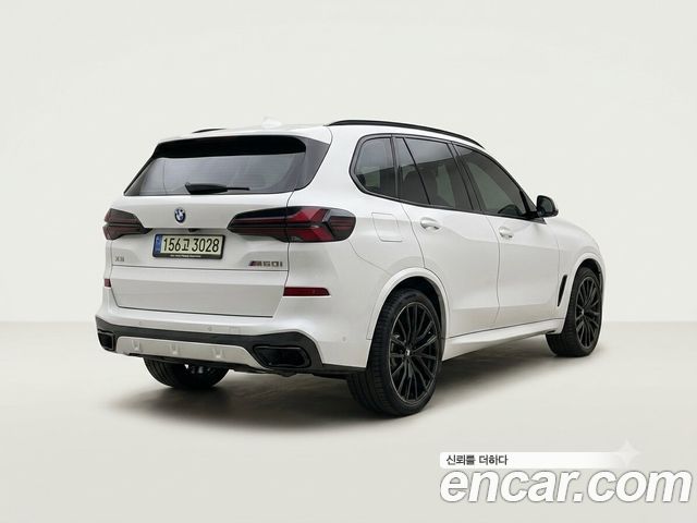 BMW X5 M60i — пробег 6 099 км — фото 3 из 5