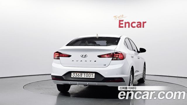 Hyundai AVANTE из Кореи Encar