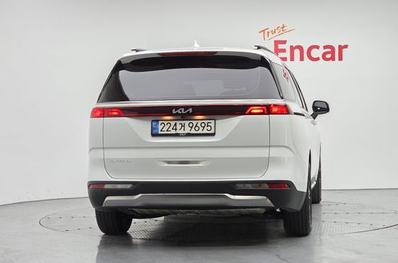 Kia Carnival Gasoline 9-Seater Signature — пробег 25 959 км — фото 4 из 5