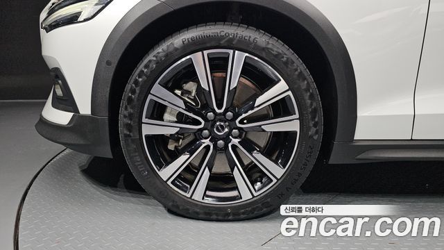 Volvo V60 из Кореи Encar