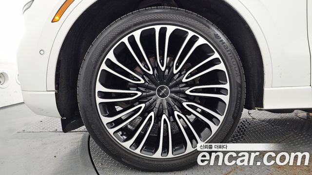 Lincoln Aviator из Кореи Encar