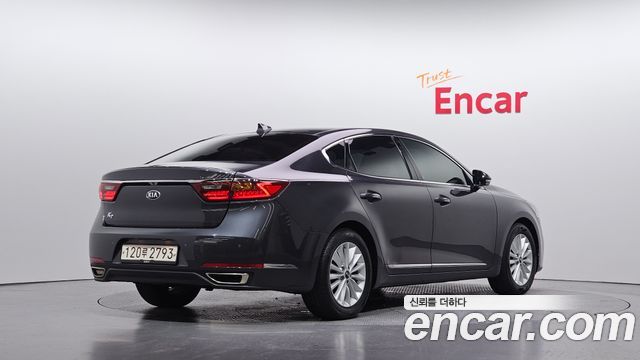 Kia K7 из Кореи Encar