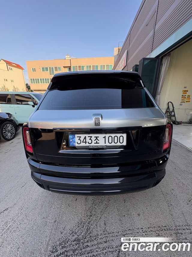 Rolls-Royce Cullinan из Кореи Encar