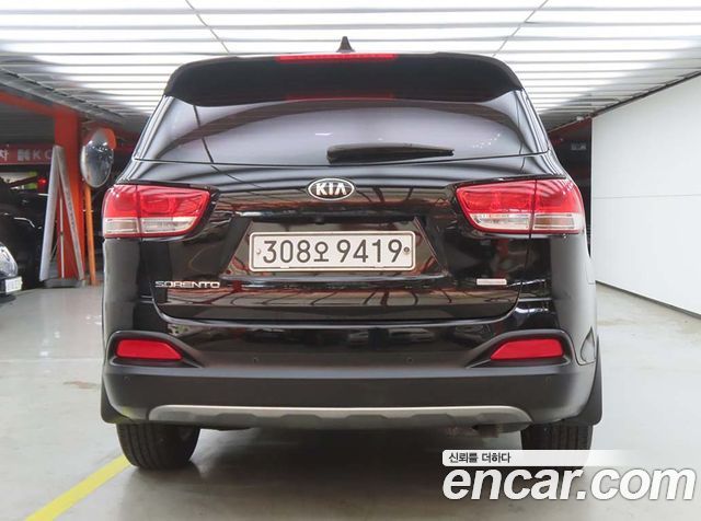 Kia Sorento Diesel 2.0 2WD Luxury — пробег 182 629 км — фото 3 из 5