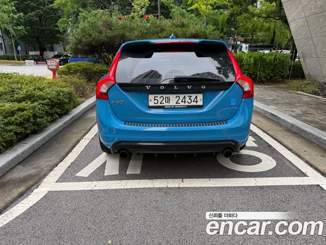 Volvo V60 из Кореи Encar