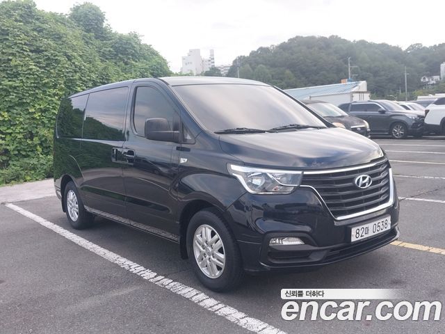 Hyundai Starex Van 3-Seater Smart — пробег 144 613 км — фото 3 из 5