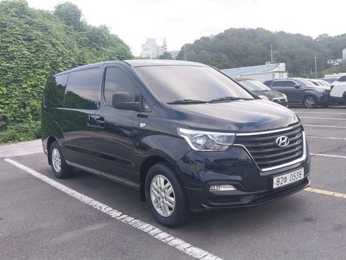 Hyundai Starex Van 3-Seater Smart — пробег 144 613 км — фото 3 из 5