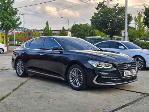 Hyundai Grandeur 2.4 Premium — пробег 56 000 км — фото 1 из 5